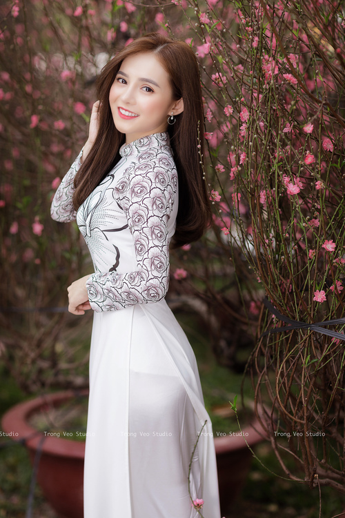 200蝶转身速度与划频对比